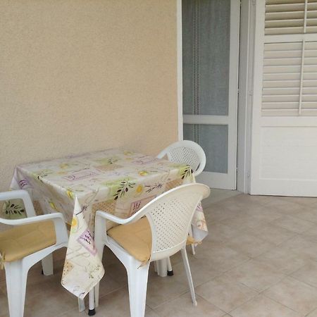 Apartment Biserka Barbat na Rabu Eksteriør billede