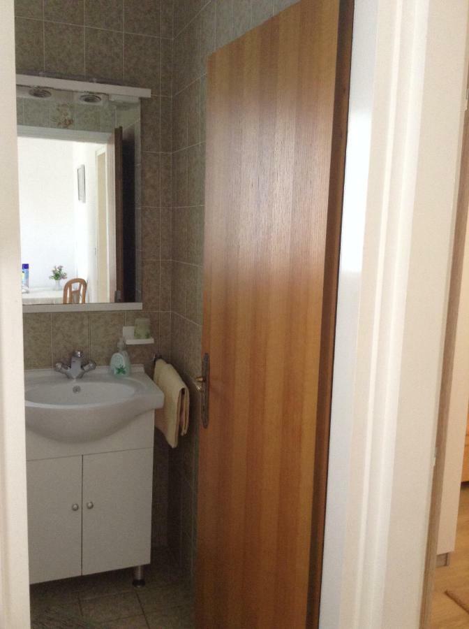 Apartment Biserka Barbat na Rabu Eksteriør billede